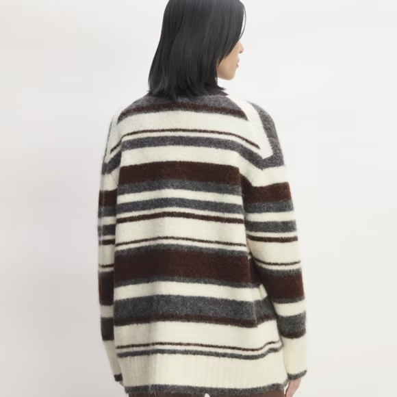 Everlane The SuperFuzz Alpaca Cardigan - Picture 5 of 7